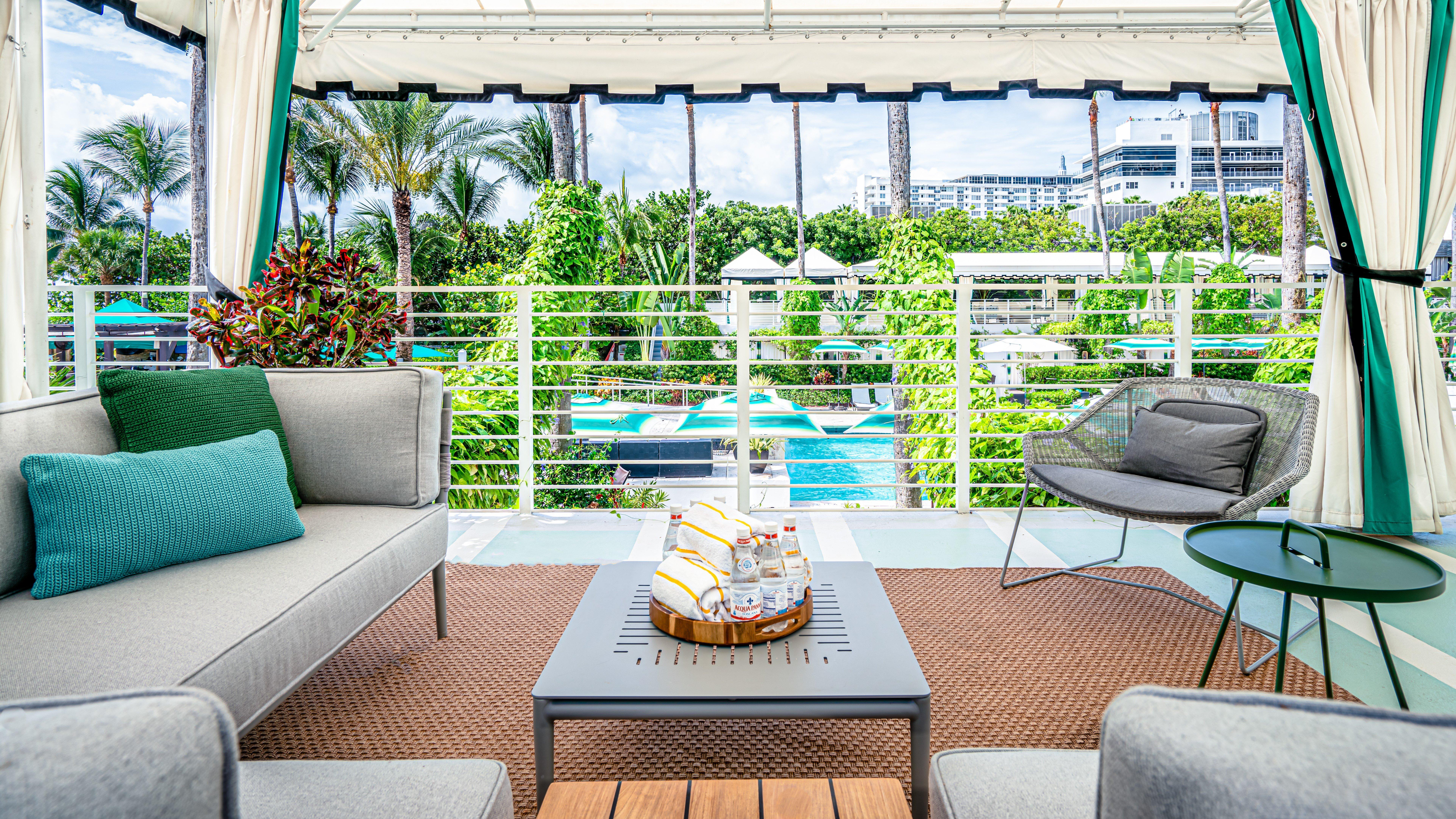 Kimpton Surfcomber Hotel By Ihg Miami Beach Exteriör bild