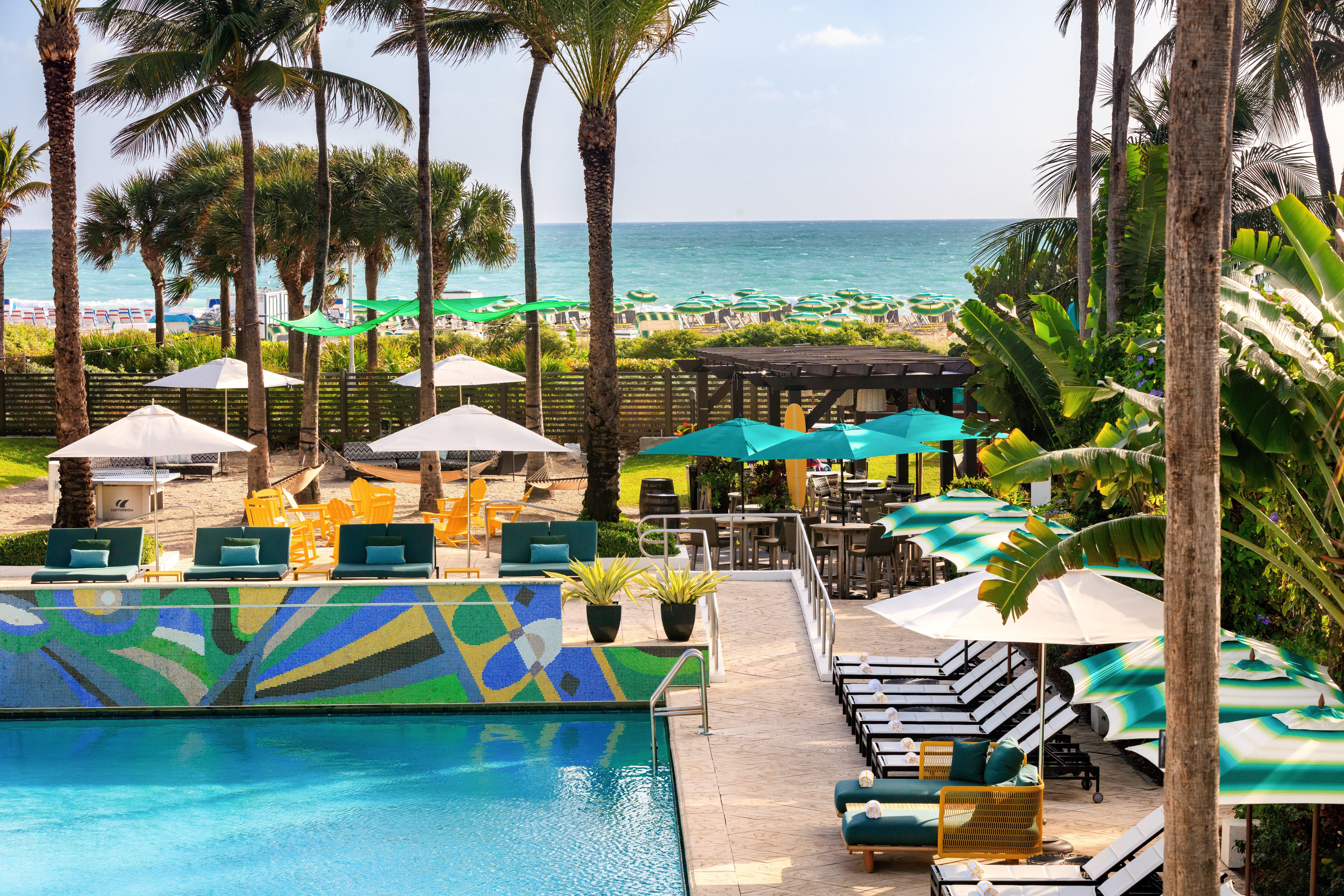 Kimpton Surfcomber Hotel By Ihg Miami Beach Exteriör bild