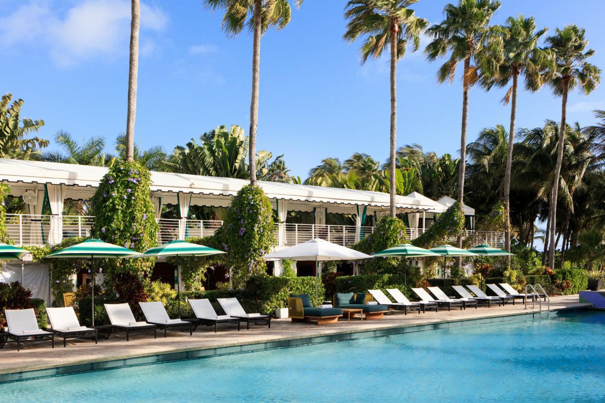 Kimpton Surfcomber Hotel By Ihg Miami Beach Exteriör bild