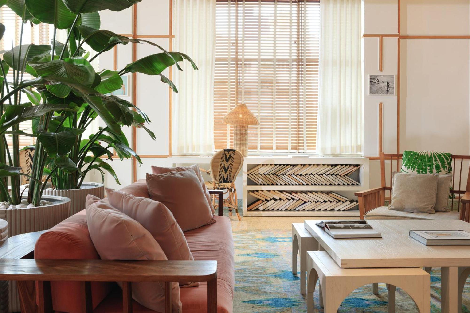 Kimpton Surfcomber Hotel By Ihg Miami Beach Exteriör bild